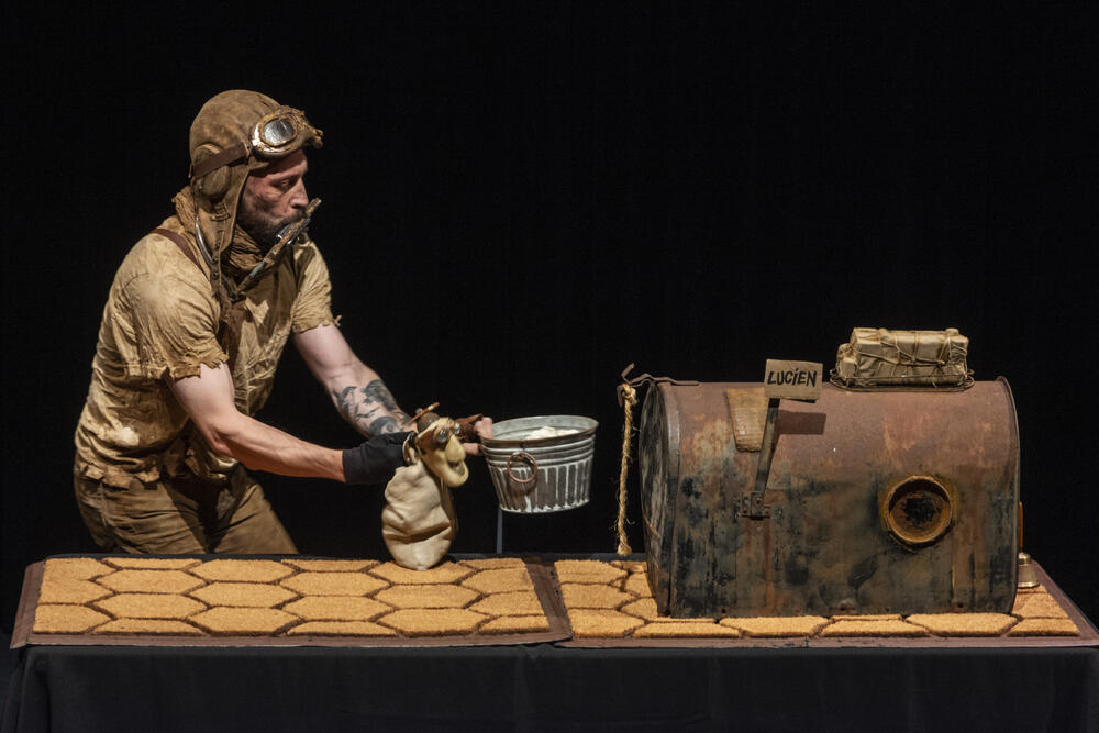 Lucien et le Shop des Courriers Perdus